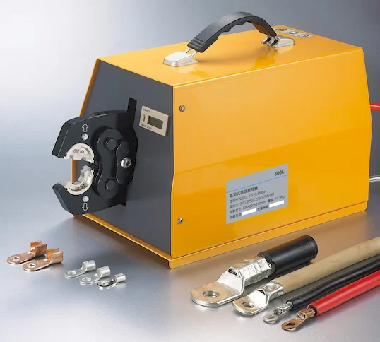 آلة كبس أطراف هوائية WPM-300L